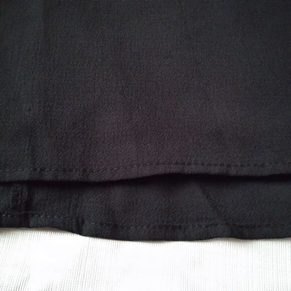 Umgee Black Cold Shoulder Ruffle Sleeve Above Knee Shift Dress Women's Medium - Picture 11 of 13